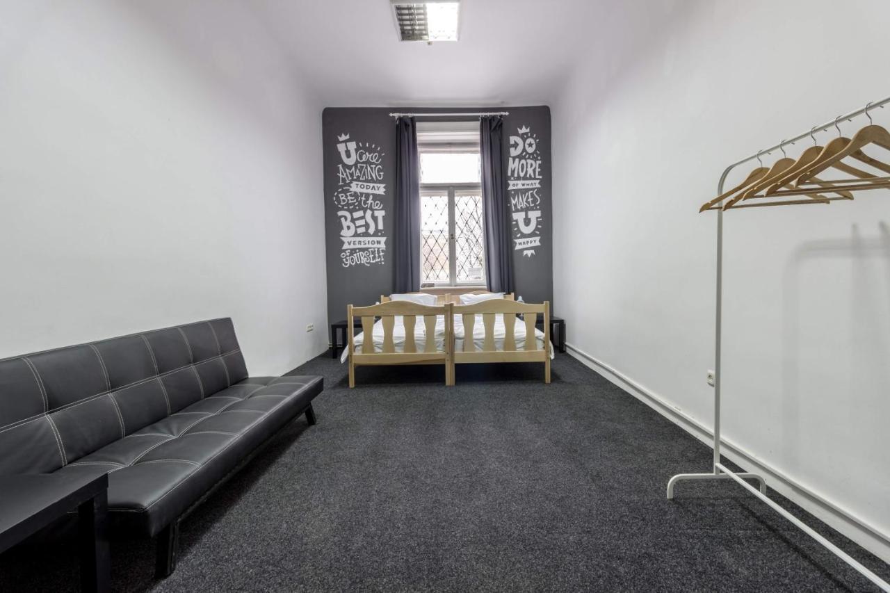 לבוב Hostel Best Time מראה חיצוני תמונה